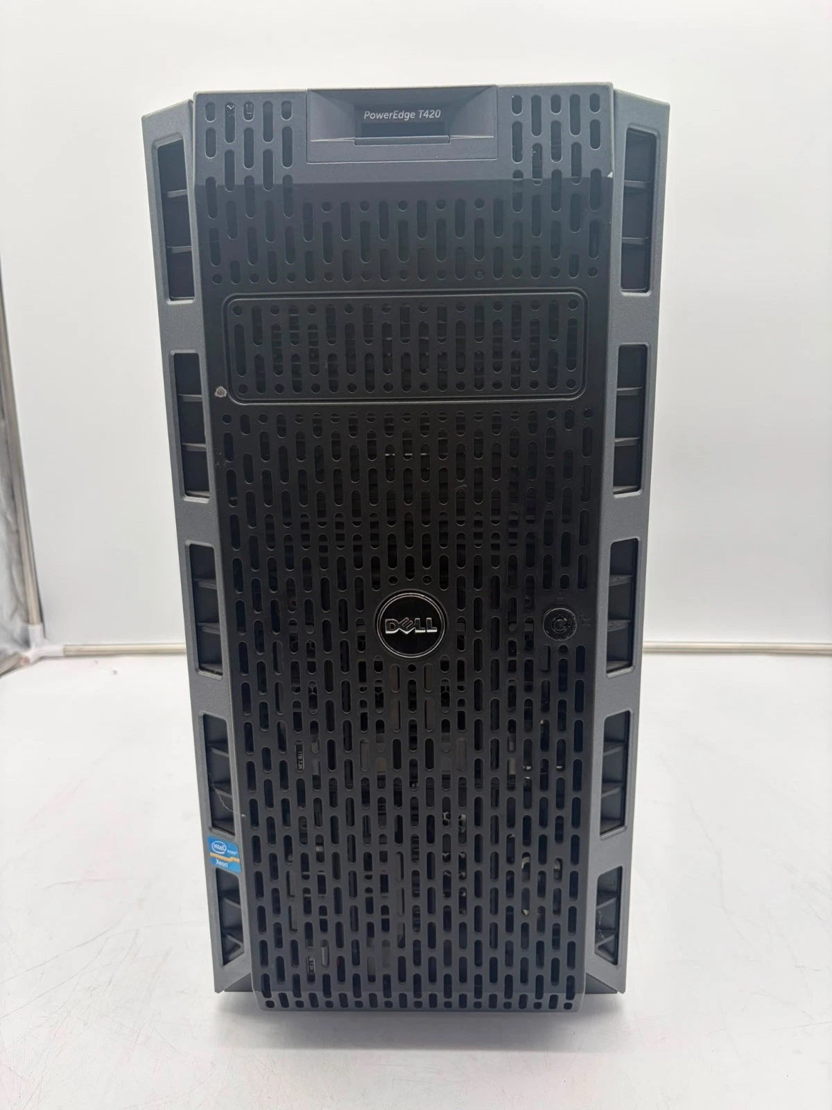 Dell PowerEdge T420 Tower Server 2.20GHz 32GB RAM 1TB HDD X 4 - 2TB HDD Grade B